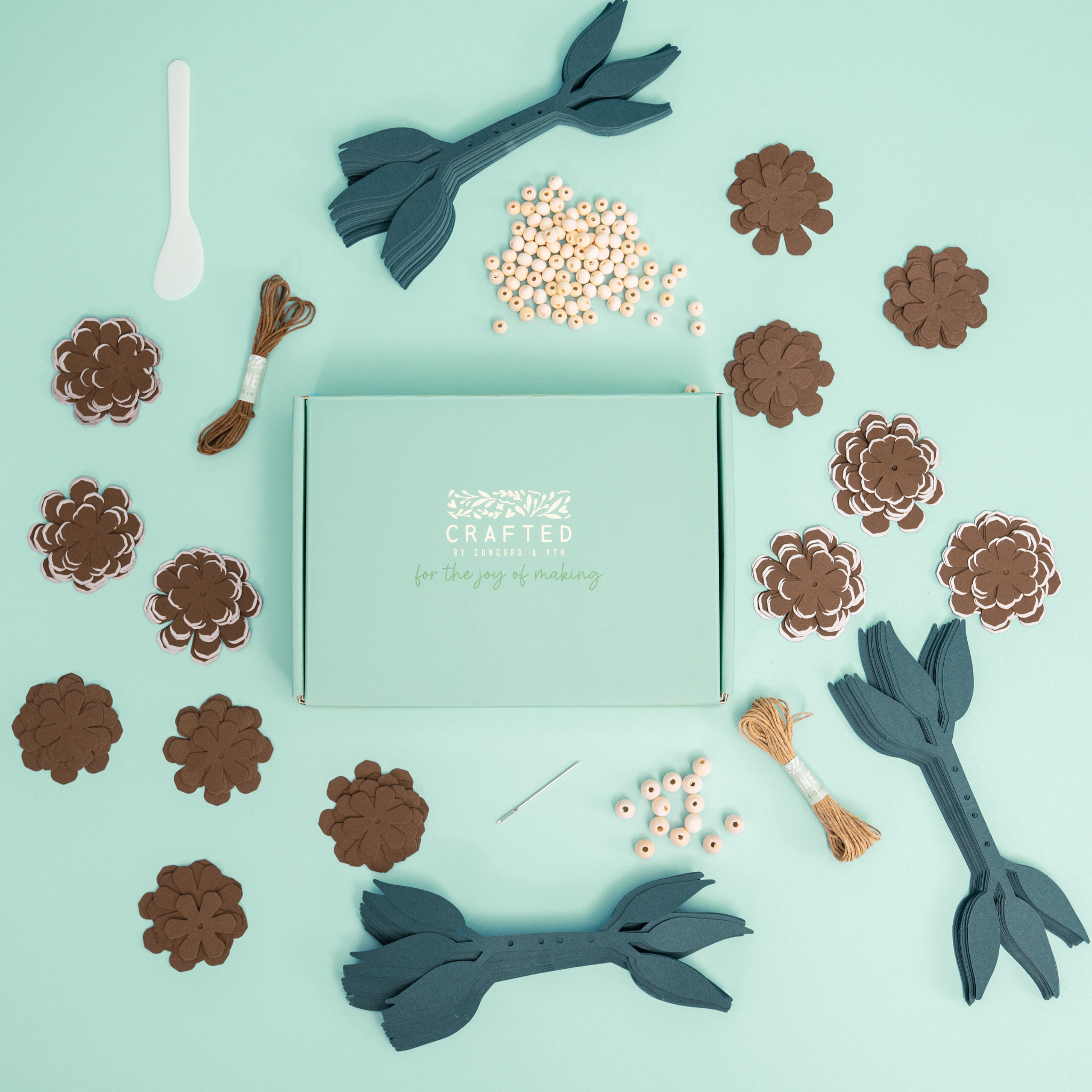 Pinecone & Sprig Garland